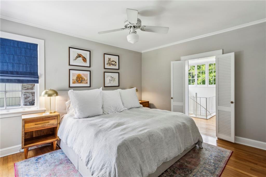 262 Peachtree Way NE