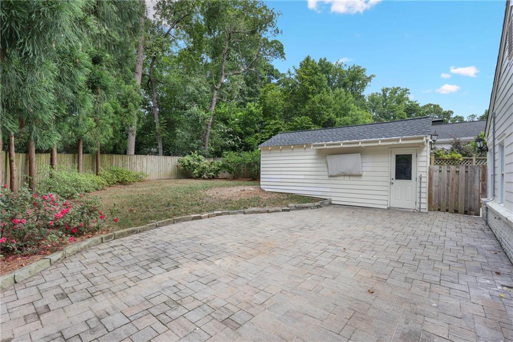 1818 Meredith Drive NW