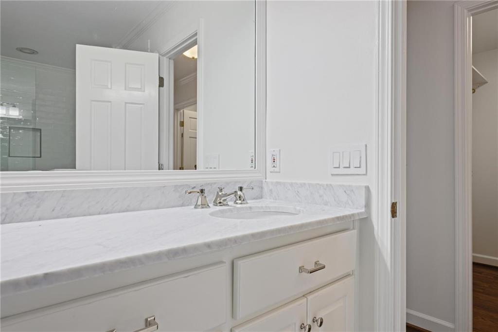 1818 Meredith Drive NW