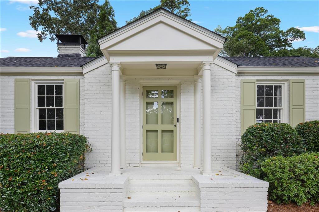 1818 Meredith Drive NW