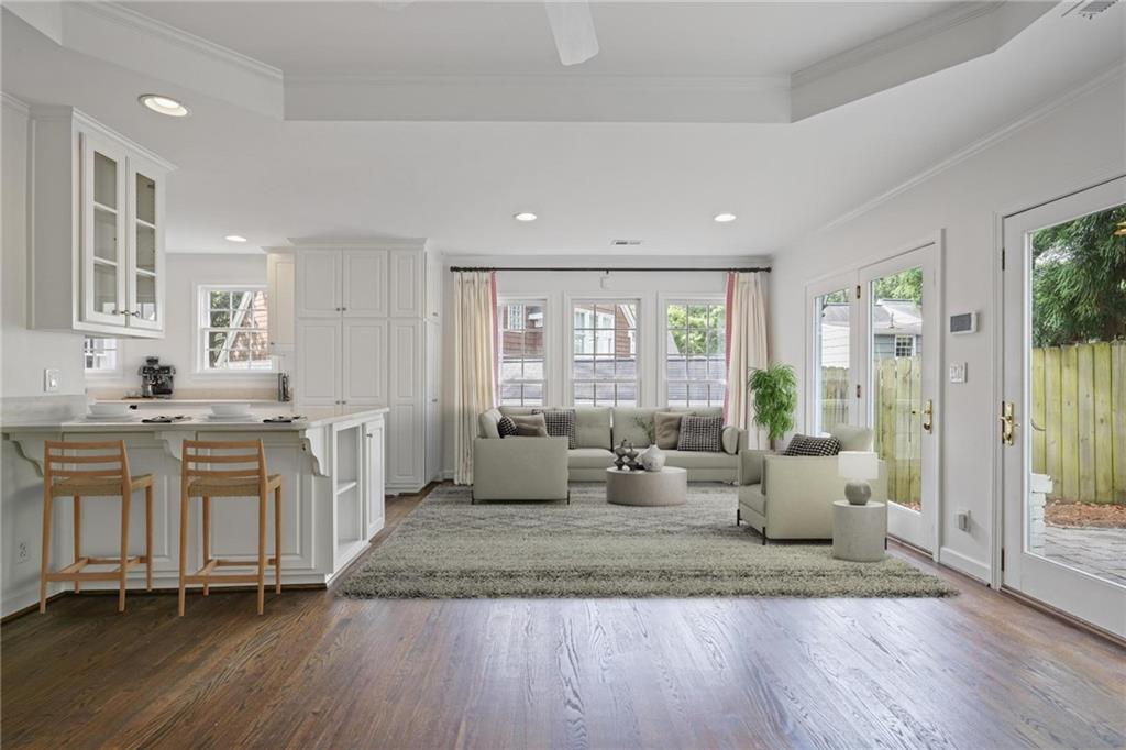 1818 Meredith Drive NW