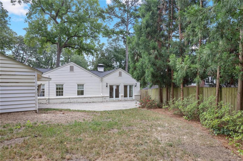 1818 Meredith Drive NW