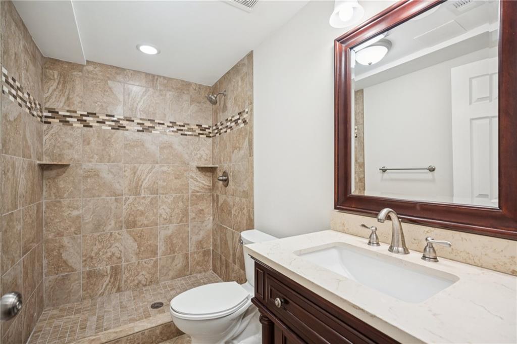 1033 Pine Grove Drive