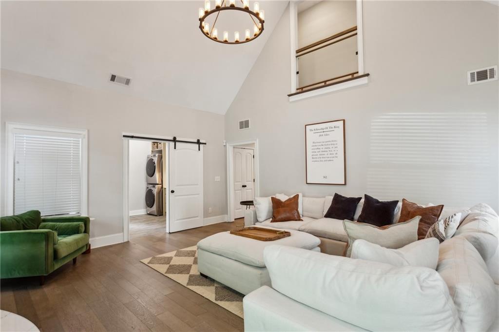 2721 Old Concord Road SE