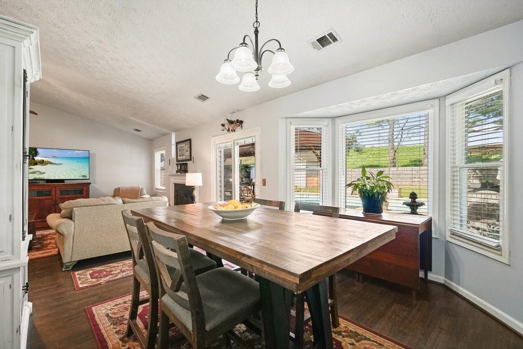 912 River Rock Drive