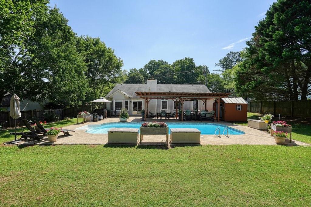 912 River Rock Drive