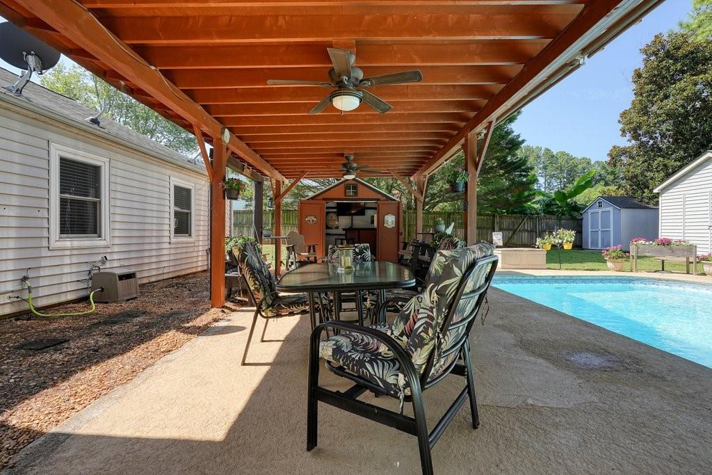 912 River Rock Drive