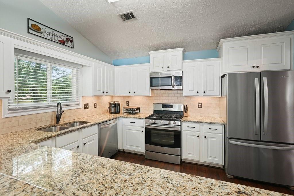 912 River Rock Drive