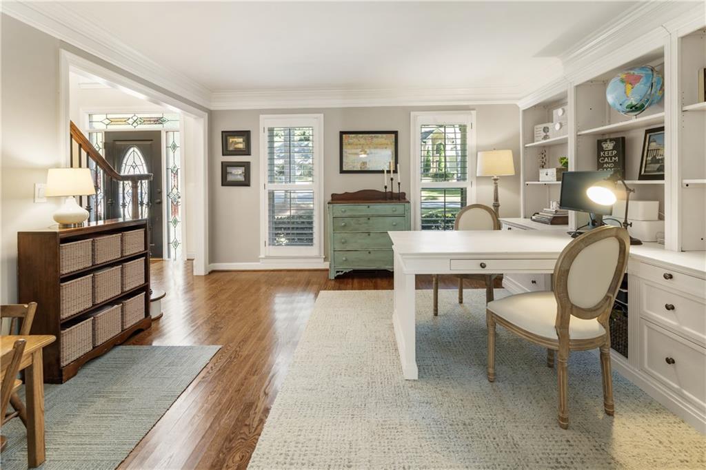 215 Lake Pines Pointe