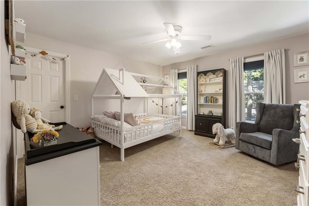 215 Lake Pines Pointe