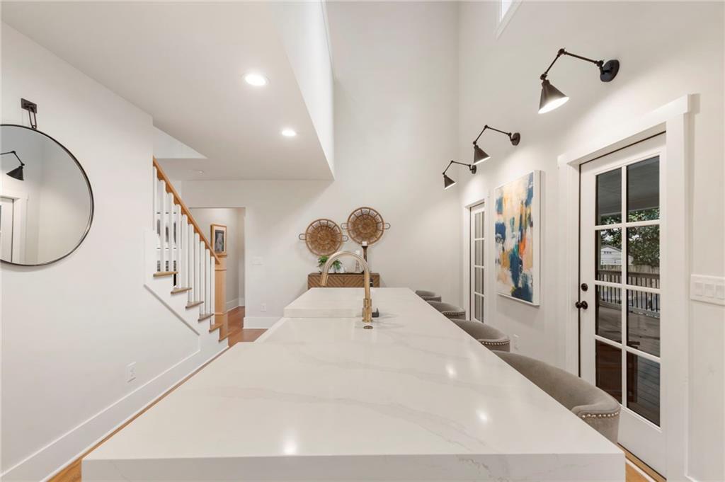 790 Highland Terrace NE