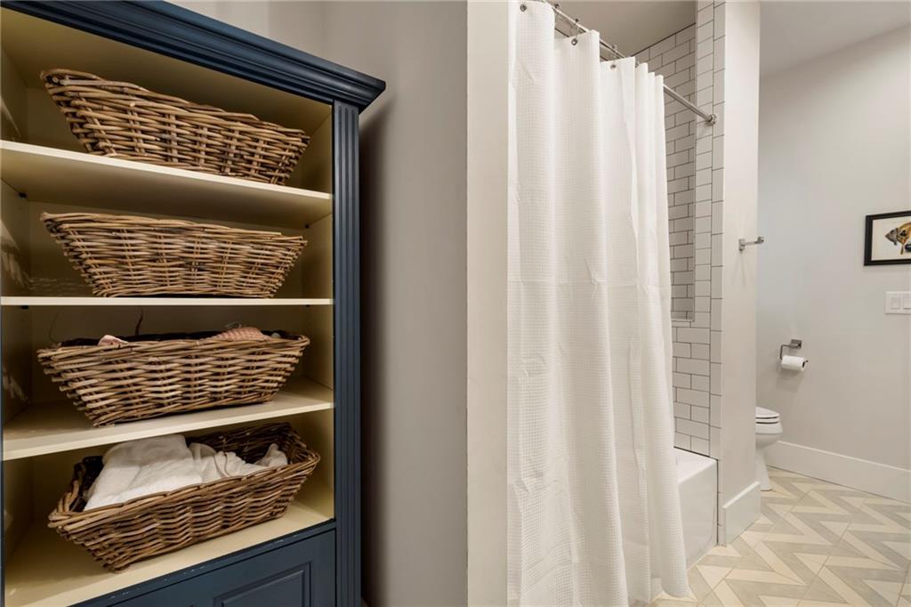 790 Highland Terrace NE