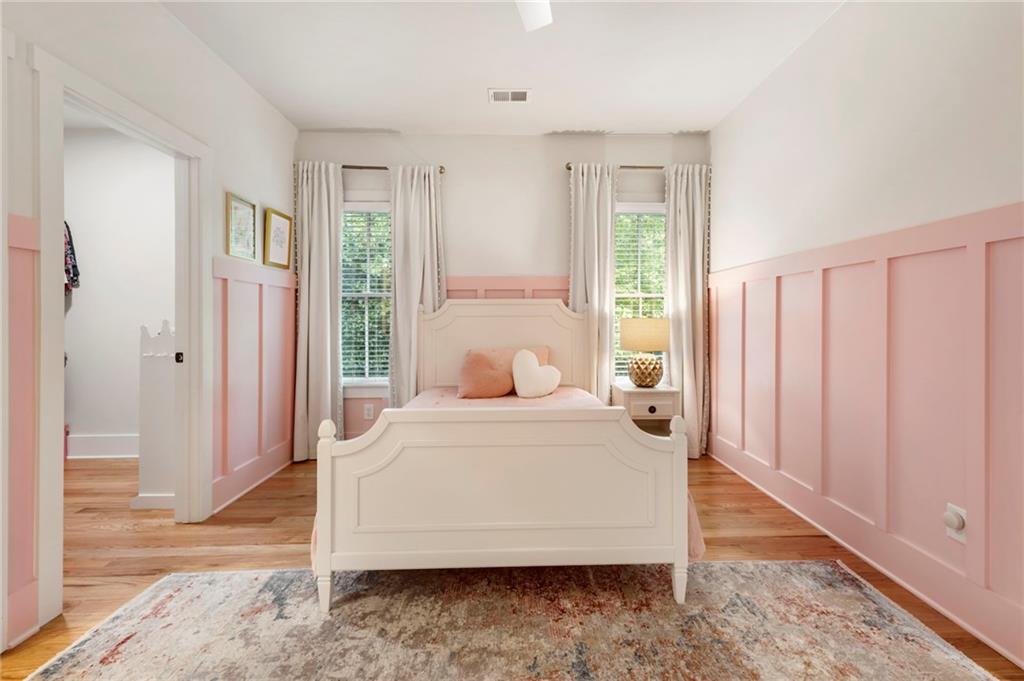 790 Highland Terrace NE