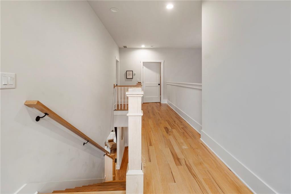 790 Highland Terrace NE