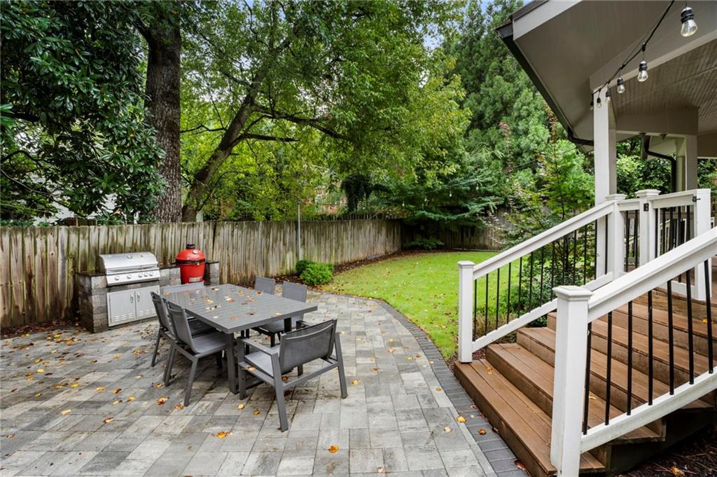 790 Highland Terrace NE