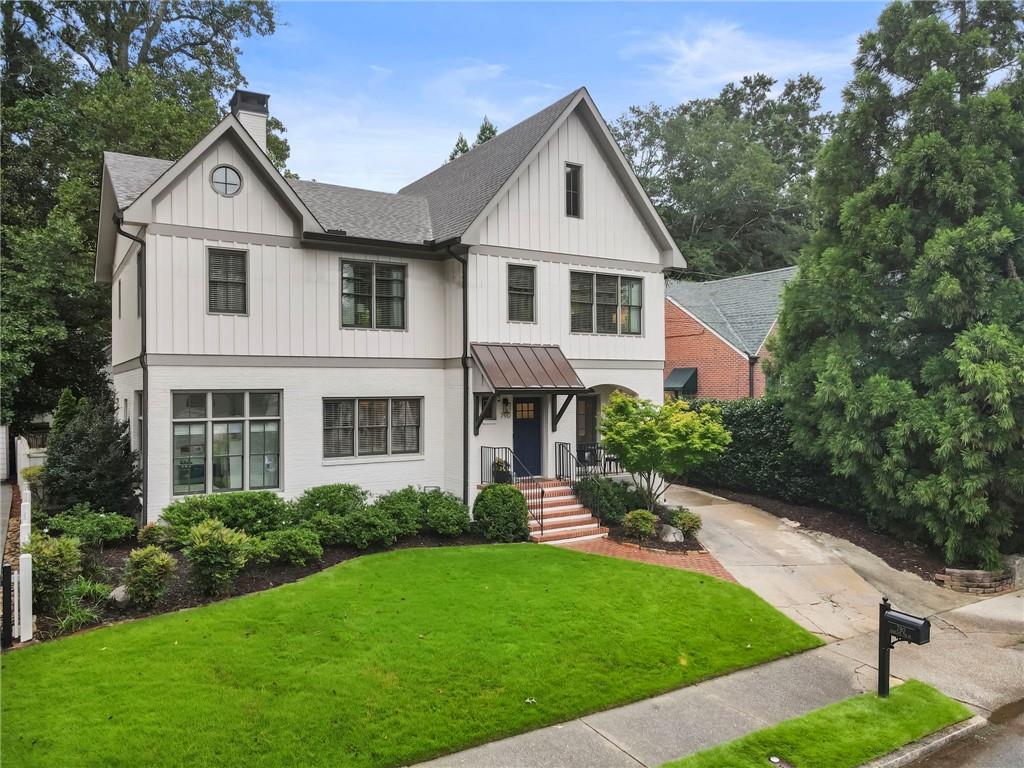 790 Highland Terrace NE