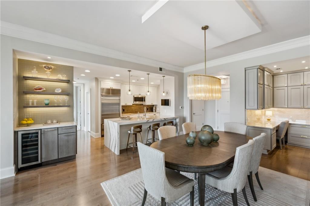 2795 Peachtree Road NE Unit 906