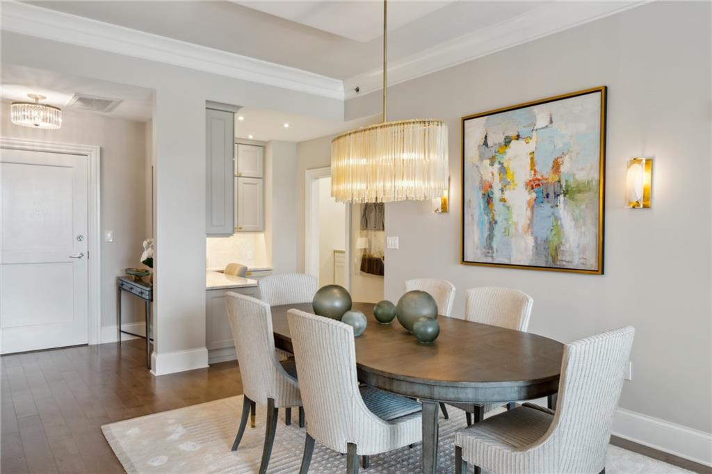 2795 Peachtree Road NE Unit 906