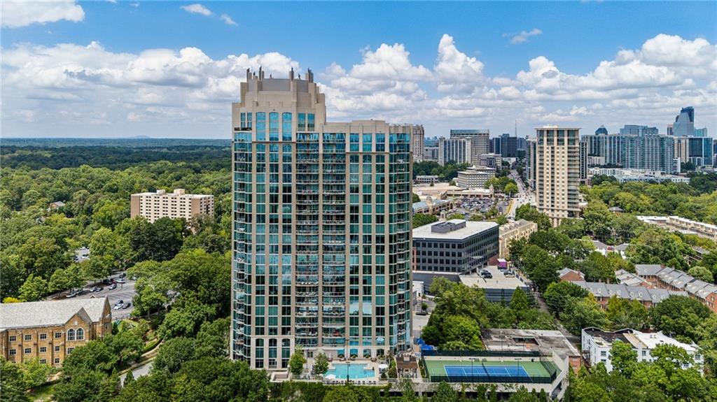 2795 Peachtree Road NE Unit 906