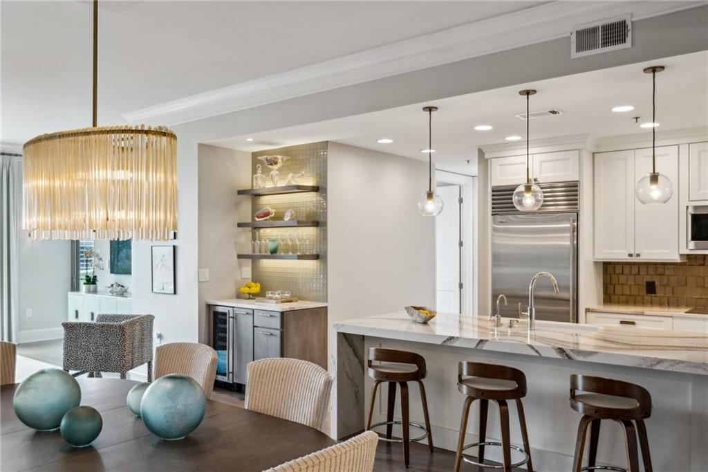 2795 Peachtree Road NE Unit 906