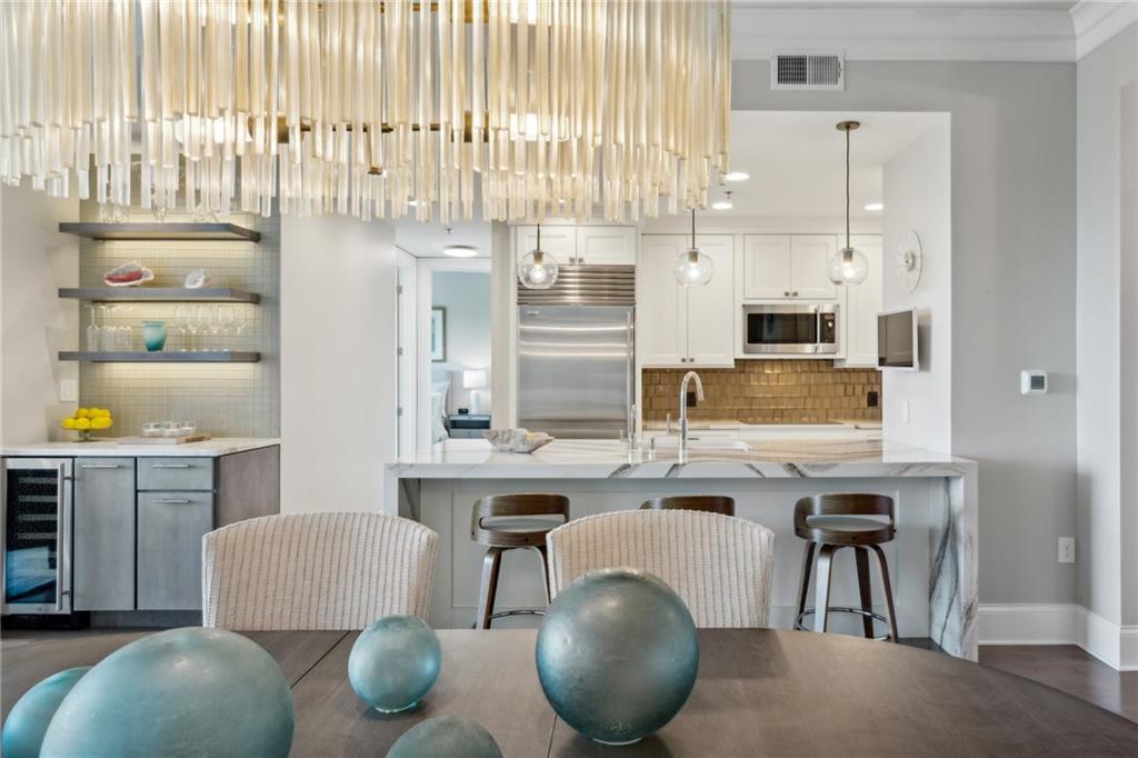 2795 Peachtree Road NE Unit 906