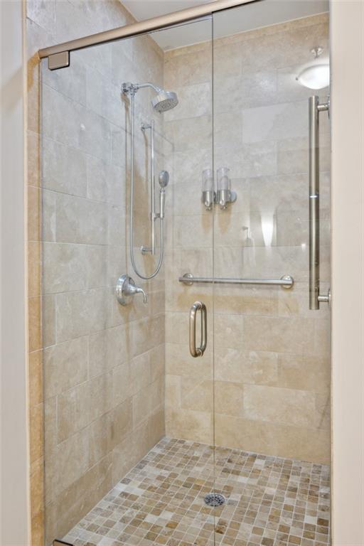 2795 Peachtree Road NE Unit 906