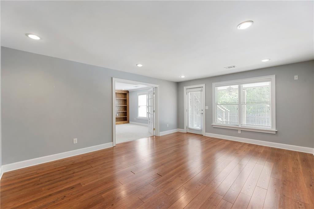 12892 Waterside Drive