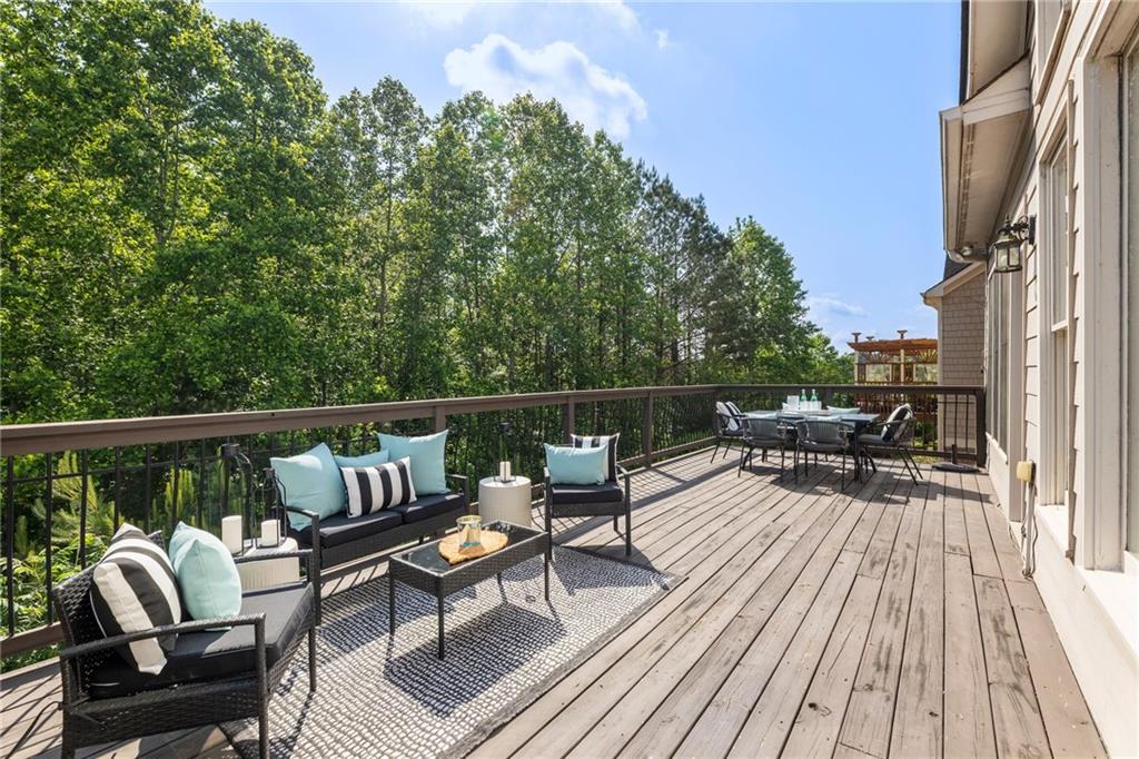 12892 Waterside Drive