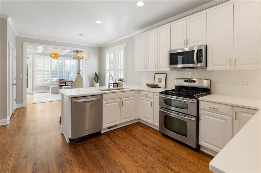 12892 Waterside Drive