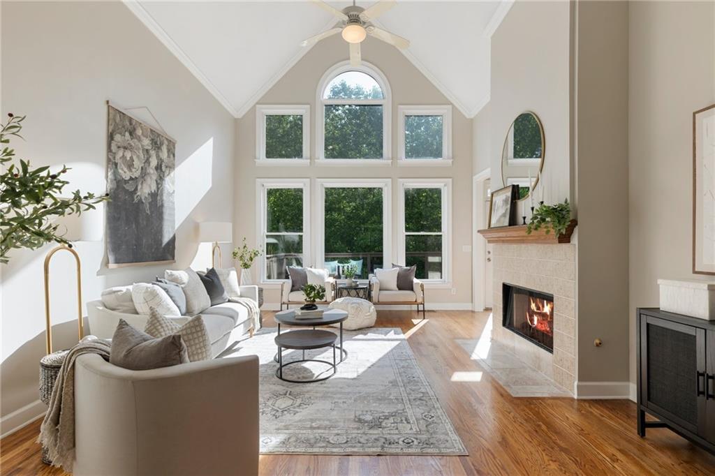 12892 Waterside Drive