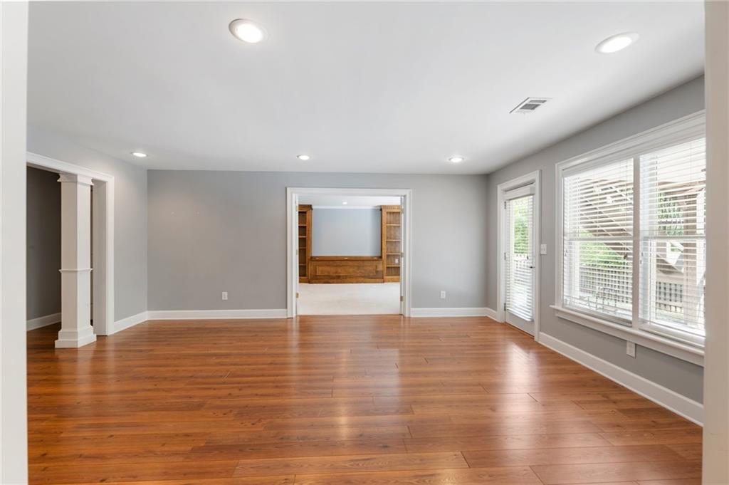 12892 Waterside Drive