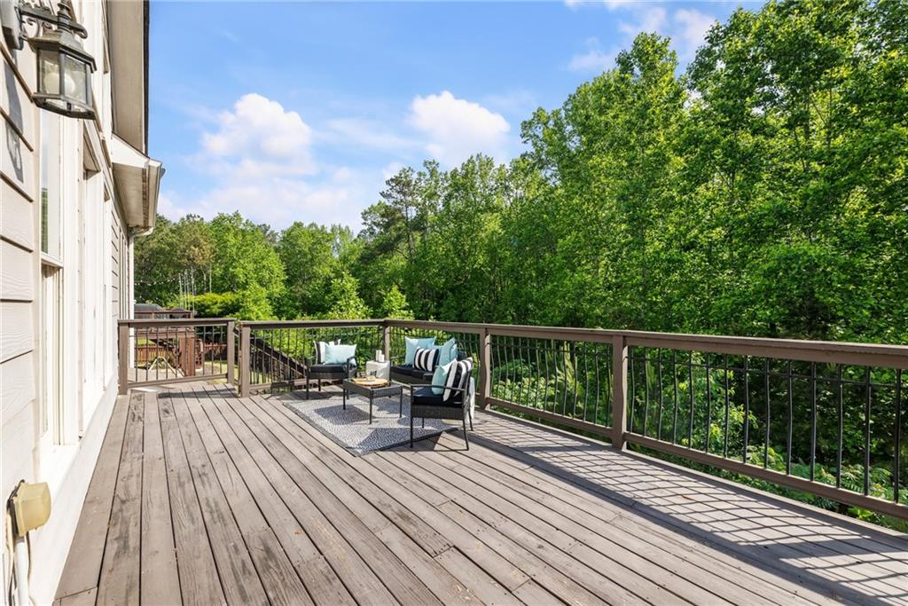 12892 Waterside Drive