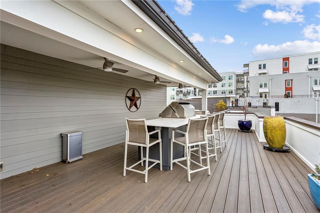 522 Boulevard Place NE Unit 1