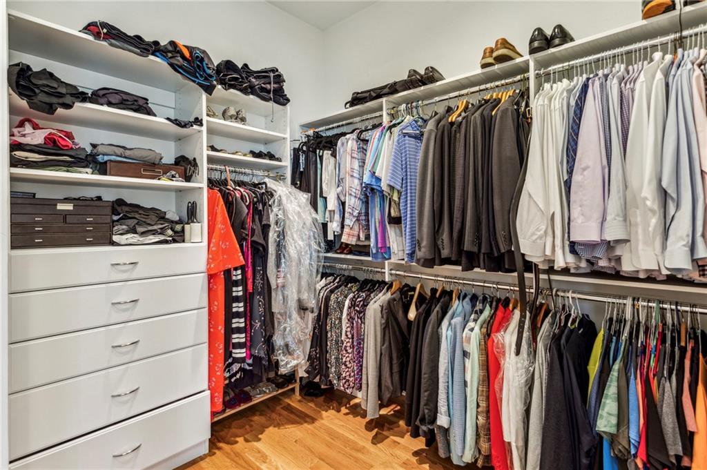 522 Boulevard Place NE Unit 1