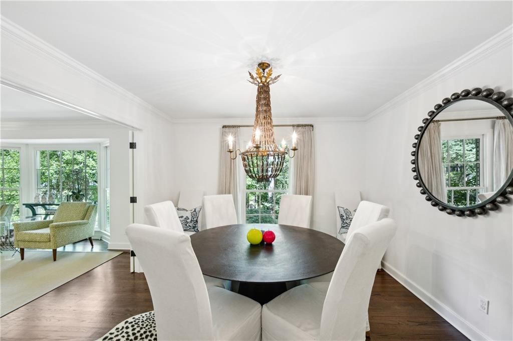 2781 Mornington Drive NW