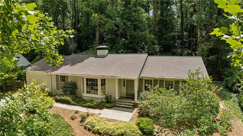 2781 Mornington Drive NW