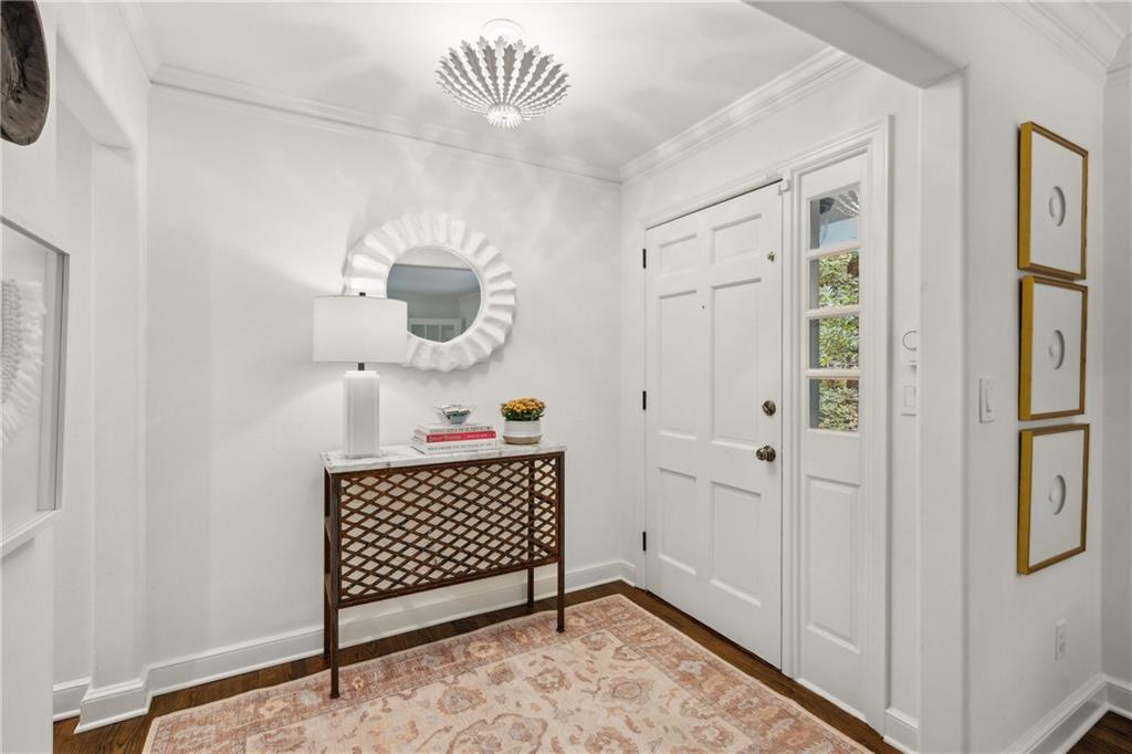 2781 Mornington Drive NW