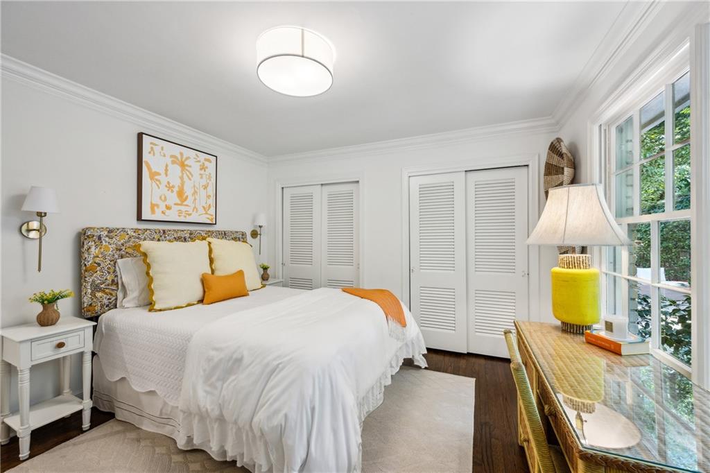 2781 Mornington Drive NW