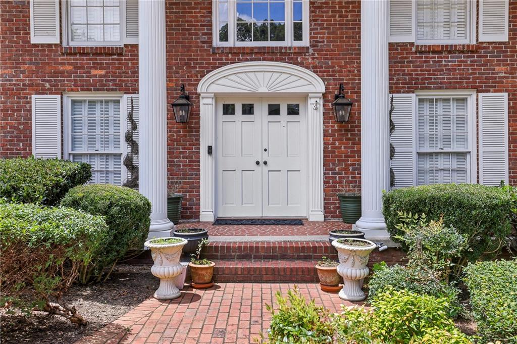 6130 Riverwood Drive