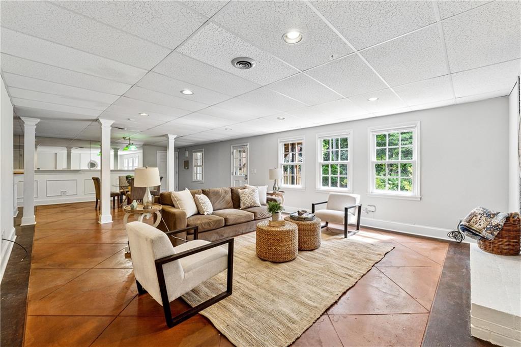 450 Fourth Fairway Drive