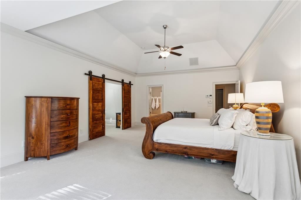 2115 Howell Mill Road NW