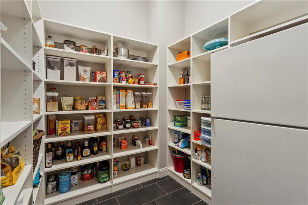 2115 Howell Mill Road NW