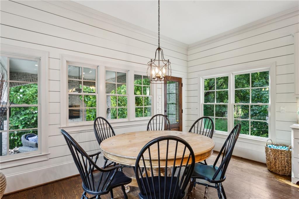 2115 Howell Mill Road NW