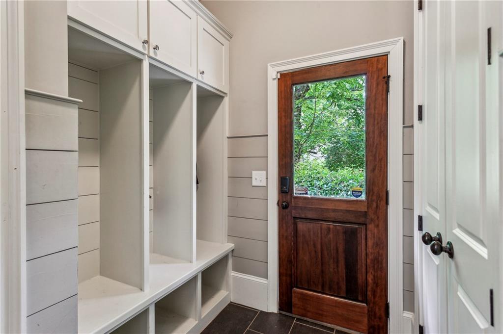 2115 Howell Mill Road NW