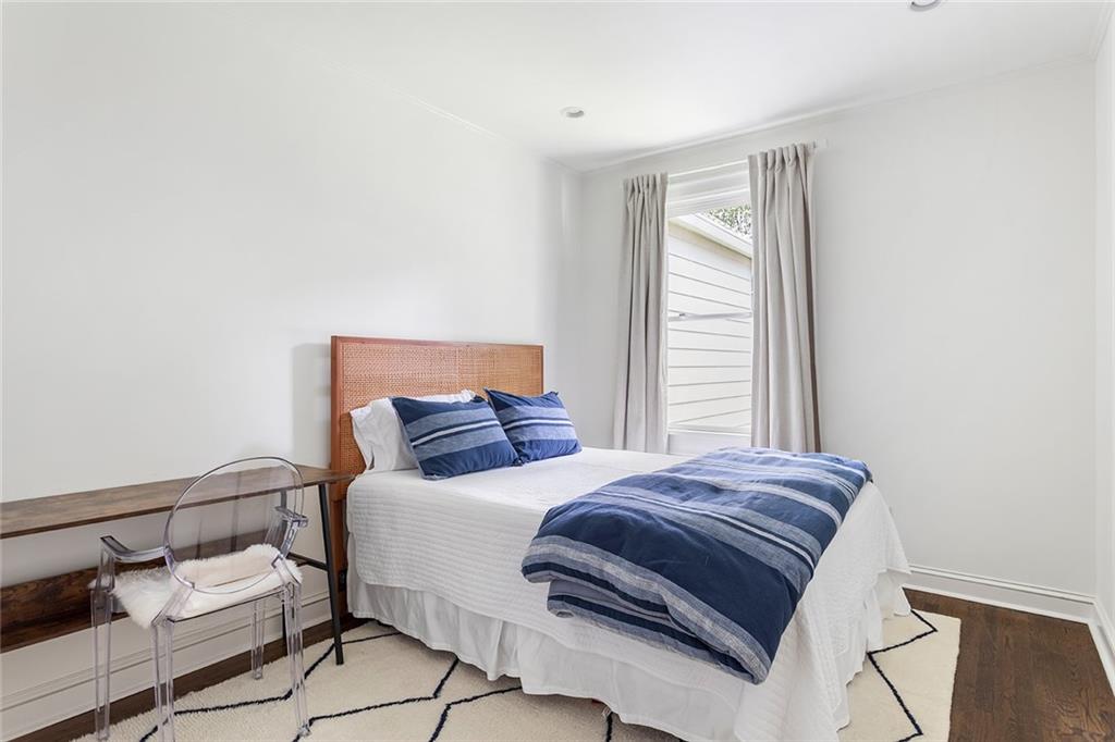 2318 Havenridge Drive NW