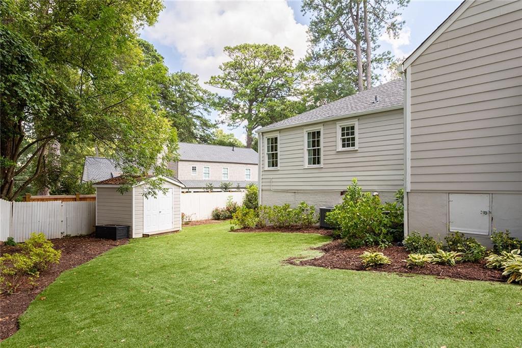 2318 Havenridge Drive NW