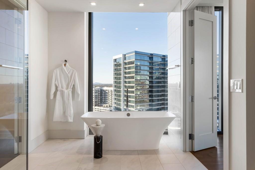 3107 Peachtree Road NE Unit 1502