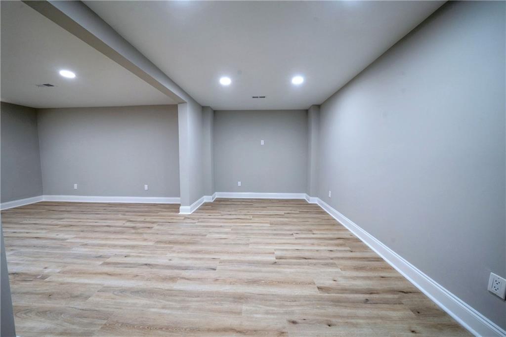 9440 Stoney Ridge Lane