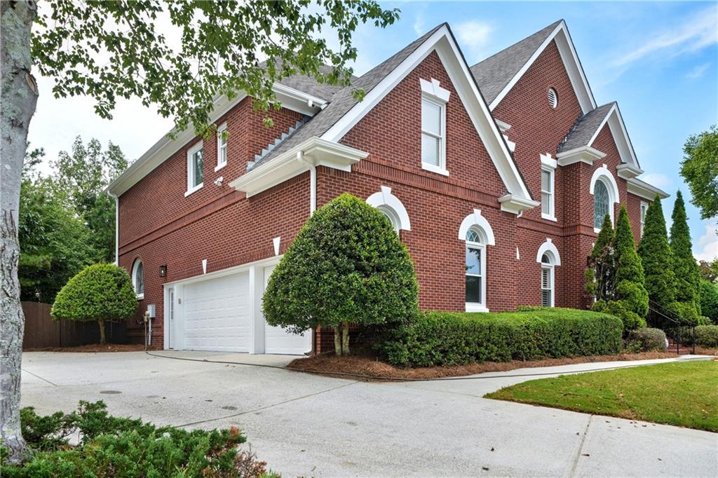 9440 Stoney Ridge Lane