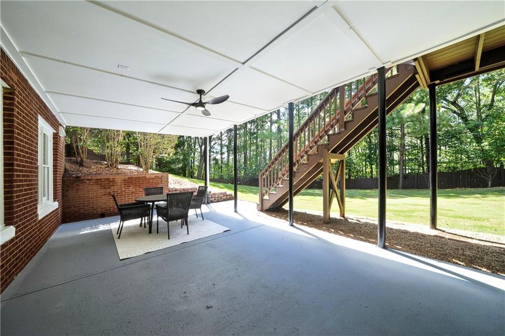 9440 Stoney Ridge Lane